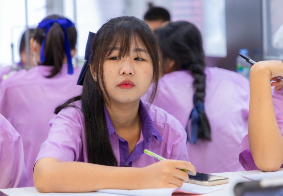 ภาพกิจกรรม คณะวิทยาศาสตร์และเทคโนโลยี มหาวิทยาลัยราชภัฏกำแพงเพชร ร่วมกับโรงเรียนคลองขลุงราษฎร์รังสรรค์ กำหนดจัดกิจกรรมค่ายบูรณาการวิทยาศาสตร์ คณิตศาสตร์และเทคโนโลยีเพื่อส่งเสริมนักเรียนในโครงการห้องเรียนพิเศษ (E-SMART) 