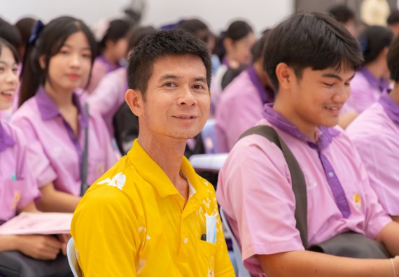 ภาพกิจกรรม คณะวิทยาศาสตร์และเทคโนโลยี มหาวิทยาลัยราชภัฏกำแพงเพชร ร่วมกับโรงเรียนคลองขลุงราษฎร์รังสรรค์ กำหนดจัดกิจกรรมค่ายบูรณาการวิทยาศาสตร์ คณิตศาสตร์และเทคโนโลยีเพื่อส่งเสริมนักเรียนในโครงการห้องเรียนพิเศษ (E-SMART) 