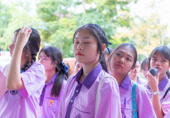 ภาพกิจกรรม คณะวิทยาศาสตร์และเทคโนโลยี มหาวิทยาลัยราชภัฏกำแพงเพชร ร่วมกับโรงเรียนคลองขลุงราษฎร์รังสรรค์ กำหนดจัดกิจกรรมค่ายบูรณาการวิทยาศาสตร์ คณิตศาสตร์และเทคโนโลยีเพื่อส่งเสริมนักเรียนในโครงการห้องเรียนพิเศษ (E-SMART) 