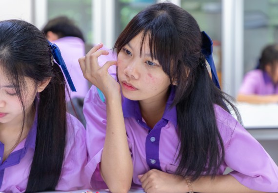 ภาพกิจกรรม คณะวิทยาศาสตร์และเทคโนโลยี มหาวิทยาลัยราชภัฏกำแพงเพชร ร่วมกับโรงเรียนคลองขลุงราษฎร์รังสรรค์ กำหนดจัดกิจกรรมค่ายบูรณาการวิทยาศาสตร์ คณิตศาสตร์และเทคโนโลยีเพื่อส่งเสริมนักเรียนในโครงการห้องเรียนพิเศษ (E-SMART) 