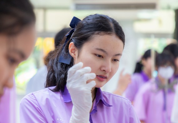 ภาพกิจกรรม คณะวิทยาศาสตร์และเทคโนโลยี มหาวิทยาลัยราชภัฏกำแพงเพชร ร่วมกับโรงเรียนคลองขลุงราษฎร์รังสรรค์ กำหนดจัดกิจกรรมค่ายบูรณาการวิทยาศาสตร์ คณิตศาสตร์และเทคโนโลยีเพื่อส่งเสริมนักเรียนในโครงการห้องเรียนพิเศษ (E-SMART) 