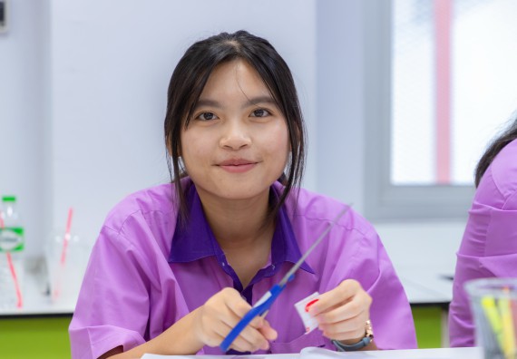 ภาพกิจกรรม คณะวิทยาศาสตร์และเทคโนโลยี มหาวิทยาลัยราชภัฏกำแพงเพชร ร่วมกับโรงเรียนคลองขลุงราษฎร์รังสรรค์ กำหนดจัดกิจกรรมค่ายบูรณาการวิทยาศาสตร์ คณิตศาสตร์และเทคโนโลยีเพื่อส่งเสริมนักเรียนในโครงการห้องเรียนพิเศษ (E-SMART) 