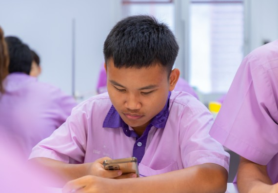 ภาพกิจกรรม คณะวิทยาศาสตร์และเทคโนโลยี มหาวิทยาลัยราชภัฏกำแพงเพชร ร่วมกับโรงเรียนคลองขลุงราษฎร์รังสรรค์ กำหนดจัดกิจกรรมค่ายบูรณาการวิทยาศาสตร์ คณิตศาสตร์และเทคโนโลยีเพื่อส่งเสริมนักเรียนในโครงการห้องเรียนพิเศษ (E-SMART) 