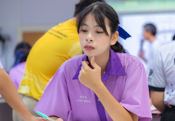 ภาพกิจกรรม คณะวิทยาศาสตร์และเทคโนโลยี มหาวิทยาลัยราชภัฏกำแพงเพชร ร่วมกับโรงเรียนคลองขลุงราษฎร์รังสรรค์ กำหนดจัดกิจกรรมค่ายบูรณาการวิทยาศาสตร์ คณิตศาสตร์และเทคโนโลยีเพื่อส่งเสริมนักเรียนในโครงการห้องเรียนพิเศษ (E-SMART) 