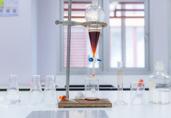 ภาพกิจกรรม คณะวิทยาศาสตร์และเทคโนโลยี มหาวิทยาลัยราชภัฏกำแพงเพชร ร่วมกับโรงเรียนคลองขลุงราษฎร์รังสรรค์ กำหนดจัดกิจกรรมค่ายบูรณาการวิทยาศาสตร์ คณิตศาสตร์และเทคโนโลยีเพื่อส่งเสริมนักเรียนในโครงการห้องเรียนพิเศษ (E-SMART) 