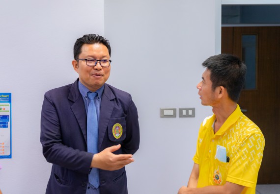 ภาพกิจกรรม คณะวิทยาศาสตร์และเทคโนโลยี มหาวิทยาลัยราชภัฏกำแพงเพชร ร่วมกับโรงเรียนคลองขลุงราษฎร์รังสรรค์ กำหนดจัดกิจกรรมค่ายบูรณาการวิทยาศาสตร์ คณิตศาสตร์และเทคโนโลยีเพื่อส่งเสริมนักเรียนในโครงการห้องเรียนพิเศษ (E-SMART) 