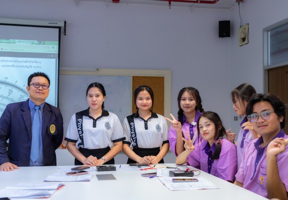 ภาพกิจกรรม คณะวิทยาศาสตร์และเทคโนโลยี มหาวิทยาลัยราชภัฏกำแพงเพชร ร่วมกับโรงเรียนคลองขลุงราษฎร์รังสรรค์ กำหนดจัดกิจกรรมค่ายบูรณาการวิทยาศาสตร์ คณิตศาสตร์และเทคโนโลยีเพื่อส่งเสริมนักเรียนในโครงการห้องเรียนพิเศษ (E-SMART) 