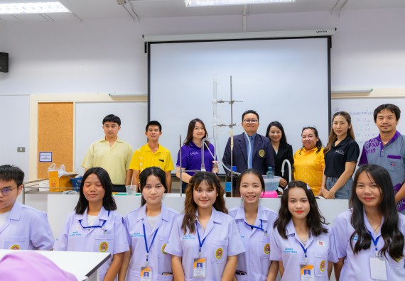 ภาพกิจกรรม คณะวิทยาศาสตร์และเทคโนโลยี มหาวิทยาลัยราชภัฏกำแพงเพชร ร่วมกับโรงเรียนคลองขลุงราษฎร์รังสรรค์ กำหนดจัดกิจกรรมค่ายบูรณาการวิทยาศาสตร์ คณิตศาสตร์และเทคโนโลยีเพื่อส่งเสริมนักเรียนในโครงการห้องเรียนพิเศษ (E-SMART) 