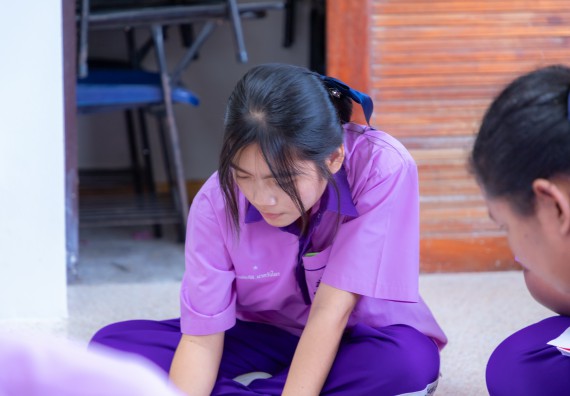 ภาพกิจกรรม คณะวิทยาศาสตร์และเทคโนโลยี มหาวิทยาลัยราชภัฏกำแพงเพชร ร่วมกับโรงเรียนคลองขลุงราษฎร์รังสรรค์ กำหนดจัดกิจกรรมค่ายบูรณาการวิทยาศาสตร์ คณิตศาสตร์และเทคโนโลยีเพื่อส่งเสริมนักเรียนในโครงการห้องเรียนพิเศษ (E-SMART) 