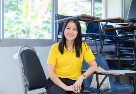 ภาพกิจกรรม คณะวิทยาศาสตร์และเทคโนโลยี มหาวิทยาลัยราชภัฏกำแพงเพชร ร่วมกับโรงเรียนคลองขลุงราษฎร์รังสรรค์ กำหนดจัดกิจกรรมค่ายบูรณาการวิทยาศาสตร์ คณิตศาสตร์และเทคโนโลยีเพื่อส่งเสริมนักเรียนในโครงการห้องเรียนพิเศษ (E-SMART) 