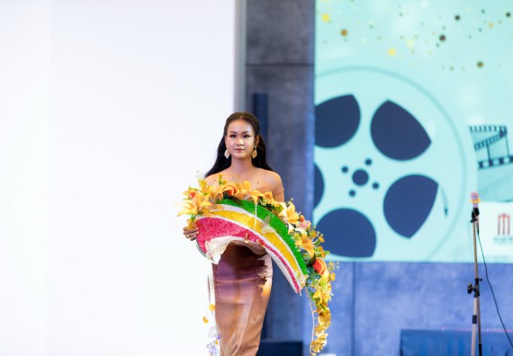 ภาพกิจกรรม   คณะวิทยาศาสตร์และเทคโนโลยี จัดกิจกรรมเสริมสร้างคุณธรรม จริยธรรม และมีจิตอาสาอย่างสร้างสรรค์ คณะวิทยาศาสตร์และเทคโนโลยี