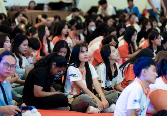 ภาพกิจกรรม   คณะวิทยาศาสตร์และเทคโนโลยี จัดกิจกรรมเสริมสร้างคุณธรรม จริยธรรม และมีจิตอาสาอย่างสร้างสรรค์ คณะวิทยาศาสตร์และเทคโนโลยี