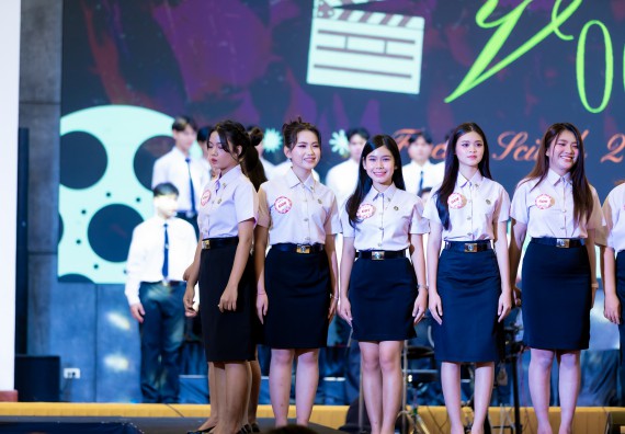 ภาพกิจกรรม   คณะวิทยาศาสตร์และเทคโนโลยี จัดกิจกรรมเสริมสร้างคุณธรรม จริยธรรม และมีจิตอาสาอย่างสร้างสรรค์ คณะวิทยาศาสตร์และเทคโนโลยี