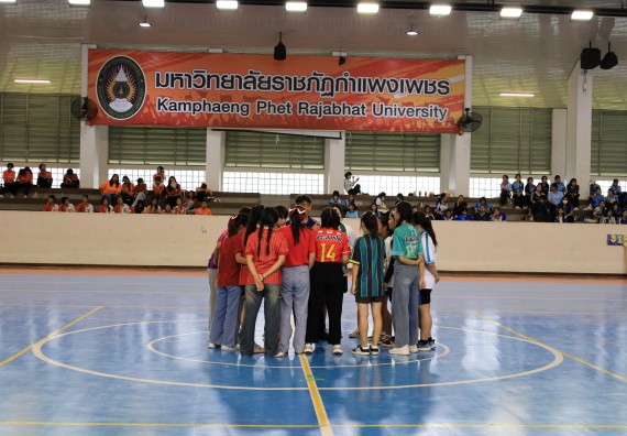 ภาพกิจกรรม  คณะวิทยาศาสตร์และเทคโนโลยี จัดกิจกรรมส่งเสริมสุขภาพสร้างสรรค์ศิลป์นักศึกษา