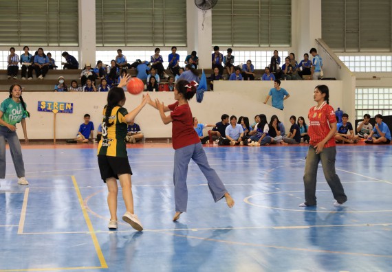 ภาพกิจกรรม  คณะวิทยาศาสตร์และเทคโนโลยี จัดกิจกรรมส่งเสริมสุขภาพสร้างสรรค์ศิลป์นักศึกษา