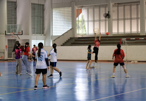 ภาพกิจกรรม  คณะวิทยาศาสตร์และเทคโนโลยี จัดกิจกรรมส่งเสริมสุขภาพสร้างสรรค์ศิลป์นักศึกษา