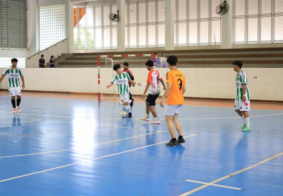 ภาพกิจกรรม  คณะวิทยาศาสตร์และเทคโนโลยี จัดกิจกรรมส่งเสริมสุขภาพสร้างสรรค์ศิลป์นักศึกษา