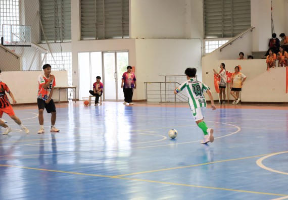 ภาพกิจกรรม  คณะวิทยาศาสตร์และเทคโนโลยี จัดกิจกรรมส่งเสริมสุขภาพสร้างสรรค์ศิลป์นักศึกษา