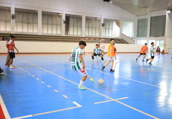 ภาพกิจกรรม  คณะวิทยาศาสตร์และเทคโนโลยี จัดกิจกรรมส่งเสริมสุขภาพสร้างสรรค์ศิลป์นักศึกษา