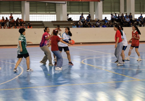 ภาพกิจกรรม  คณะวิทยาศาสตร์และเทคโนโลยี จัดกิจกรรมส่งเสริมสุขภาพสร้างสรรค์ศิลป์นักศึกษา