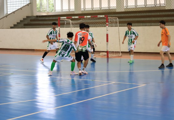 ภาพกิจกรรม  คณะวิทยาศาสตร์และเทคโนโลยี จัดกิจกรรมส่งเสริมสุขภาพสร้างสรรค์ศิลป์นักศึกษา