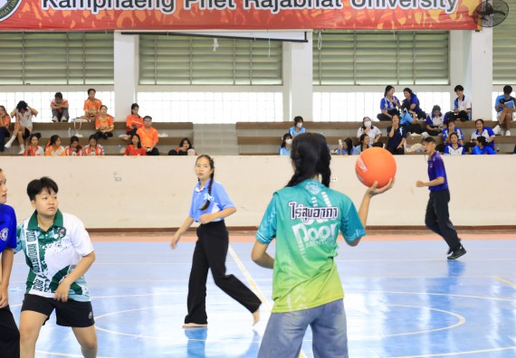 ภาพกิจกรรม  คณะวิทยาศาสตร์และเทคโนโลยี จัดกิจกรรมส่งเสริมสุขภาพสร้างสรรค์ศิลป์นักศึกษา