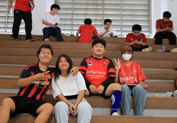 ภาพกิจกรรม  คณะวิทยาศาสตร์และเทคโนโลยี จัดกิจกรรมส่งเสริมสุขภาพสร้างสรรค์ศิลป์นักศึกษา