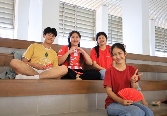 ภาพกิจกรรม  คณะวิทยาศาสตร์และเทคโนโลยี จัดกิจกรรมส่งเสริมสุขภาพสร้างสรรค์ศิลป์นักศึกษา