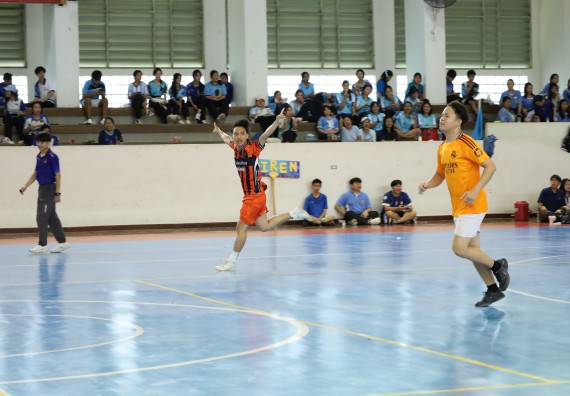 ภาพกิจกรรม  คณะวิทยาศาสตร์และเทคโนโลยี จัดกิจกรรมส่งเสริมสุขภาพสร้างสรรค์ศิลป์นักศึกษา