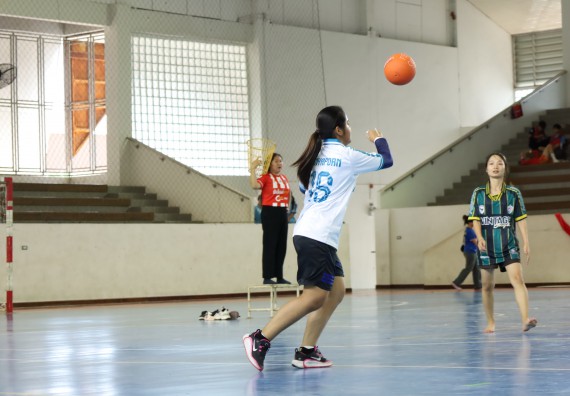 ภาพกิจกรรม  คณะวิทยาศาสตร์และเทคโนโลยี จัดกิจกรรมส่งเสริมสุขภาพสร้างสรรค์ศิลป์นักศึกษา