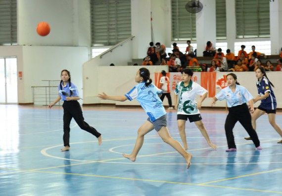 ภาพกิจกรรม  คณะวิทยาศาสตร์และเทคโนโลยี จัดกิจกรรมส่งเสริมสุขภาพสร้างสรรค์ศิลป์นักศึกษา