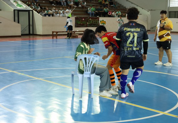 ภาพกิจกรรม  คณะวิทยาศาสตร์และเทคโนโลยี จัดกิจกรรมส่งเสริมสุขภาพสร้างสรรค์ศิลป์นักศึกษา