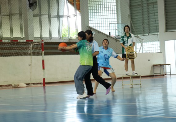 ภาพกิจกรรม  คณะวิทยาศาสตร์และเทคโนโลยี จัดกิจกรรมส่งเสริมสุขภาพสร้างสรรค์ศิลป์นักศึกษา
