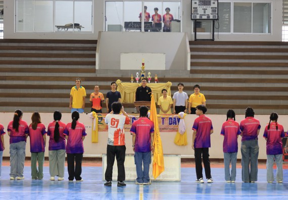 ภาพกิจกรรม  คณะวิทยาศาสตร์และเทคโนโลยี จัดกิจกรรมส่งเสริมสุขภาพสร้างสรรค์ศิลป์นักศึกษา