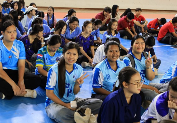 ภาพกิจกรรม  คณะวิทยาศาสตร์และเทคโนโลยี จัดกิจกรรมส่งเสริมสุขภาพสร้างสรรค์ศิลป์นักศึกษา