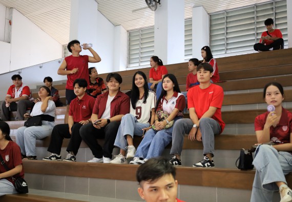 ภาพกิจกรรม  คณะวิทยาศาสตร์และเทคโนโลยี จัดกิจกรรมส่งเสริมสุขภาพสร้างสรรค์ศิลป์นักศึกษา