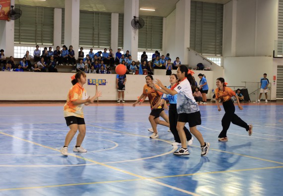 ภาพกิจกรรม  คณะวิทยาศาสตร์และเทคโนโลยี จัดกิจกรรมส่งเสริมสุขภาพสร้างสรรค์ศิลป์นักศึกษา