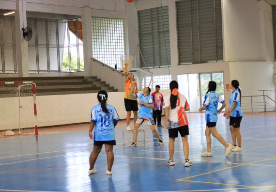 ภาพกิจกรรม  คณะวิทยาศาสตร์และเทคโนโลยี จัดกิจกรรมส่งเสริมสุขภาพสร้างสรรค์ศิลป์นักศึกษา