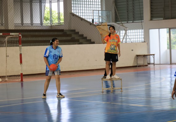 ภาพกิจกรรม  คณะวิทยาศาสตร์และเทคโนโลยี จัดกิจกรรมส่งเสริมสุขภาพสร้างสรรค์ศิลป์นักศึกษา