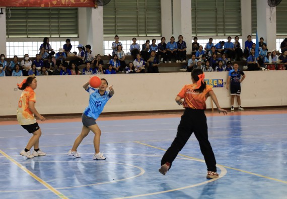 ภาพกิจกรรม  คณะวิทยาศาสตร์และเทคโนโลยี จัดกิจกรรมส่งเสริมสุขภาพสร้างสรรค์ศิลป์นักศึกษา