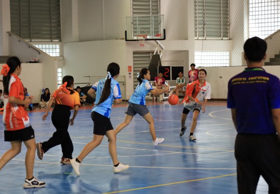 ภาพกิจกรรม  คณะวิทยาศาสตร์และเทคโนโลยี จัดกิจกรรมส่งเสริมสุขภาพสร้างสรรค์ศิลป์นักศึกษา