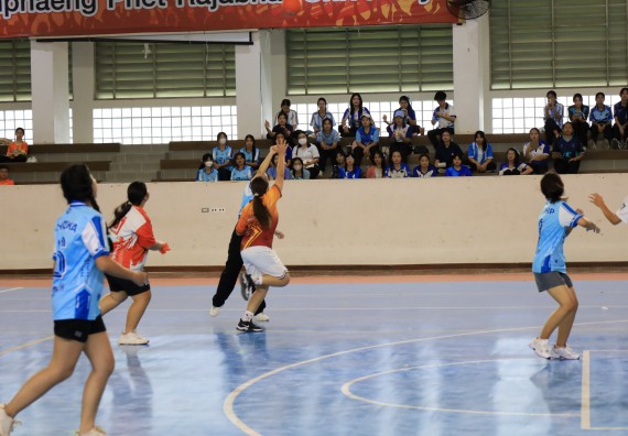 ภาพกิจกรรม  คณะวิทยาศาสตร์และเทคโนโลยี จัดกิจกรรมส่งเสริมสุขภาพสร้างสรรค์ศิลป์นักศึกษา