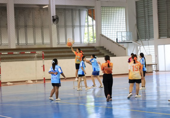 ภาพกิจกรรม  คณะวิทยาศาสตร์และเทคโนโลยี จัดกิจกรรมส่งเสริมสุขภาพสร้างสรรค์ศิลป์นักศึกษา