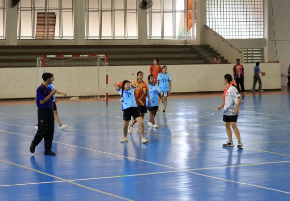 ภาพกิจกรรม  คณะวิทยาศาสตร์และเทคโนโลยี จัดกิจกรรมส่งเสริมสุขภาพสร้างสรรค์ศิลป์นักศึกษา