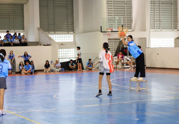 ภาพกิจกรรม  คณะวิทยาศาสตร์และเทคโนโลยี จัดกิจกรรมส่งเสริมสุขภาพสร้างสรรค์ศิลป์นักศึกษา