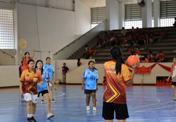 ภาพกิจกรรม  คณะวิทยาศาสตร์และเทคโนโลยี จัดกิจกรรมส่งเสริมสุขภาพสร้างสรรค์ศิลป์นักศึกษา