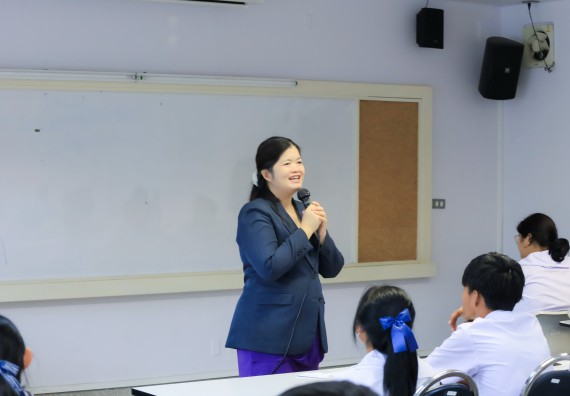 ภาพกิจกรรม   คณะวิทยาศาสตร์และเทคโนโลยี มหาวิทยาลัยราชภัฏกําแพงเพชร จัดการแข่งขันทักษะทางวิทยาศาสตร์และเทคโนโลยี ระดับมัธยมศึกษาตอนต้น ระดับมัธยมศึกษาตอนปลาย ในงานสัปดาห์วิทยาศาสตร์แห่งชาติ ส่วนภูมิภาค ประจำปี 2568