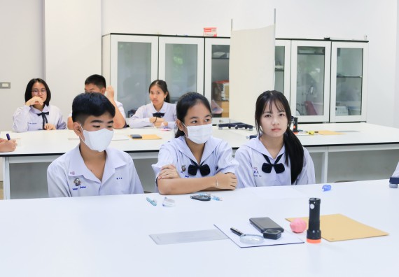 ภาพกิจกรรม   คณะวิทยาศาสตร์และเทคโนโลยี มหาวิทยาลัยราชภัฏกําแพงเพชร จัดการแข่งขันทักษะทางวิทยาศาสตร์และเทคโนโลยี ระดับมัธยมศึกษาตอนต้น ระดับมัธยมศึกษาตอนปลาย ในงานสัปดาห์วิทยาศาสตร์แห่งชาติ ส่วนภูมิภาค ประจำปี 2568