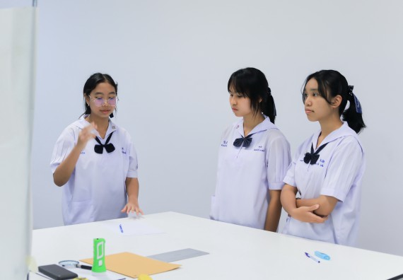 ภาพกิจกรรม   คณะวิทยาศาสตร์และเทคโนโลยี มหาวิทยาลัยราชภัฏกําแพงเพชร จัดการแข่งขันทักษะทางวิทยาศาสตร์และเทคโนโลยี ระดับมัธยมศึกษาตอนต้น ระดับมัธยมศึกษาตอนปลาย ในงานสัปดาห์วิทยาศาสตร์แห่งชาติ ส่วนภูมิภาค ประจำปี 2568