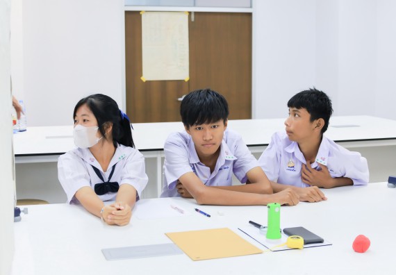 ภาพกิจกรรม   คณะวิทยาศาสตร์และเทคโนโลยี มหาวิทยาลัยราชภัฏกําแพงเพชร จัดการแข่งขันทักษะทางวิทยาศาสตร์และเทคโนโลยี ระดับมัธยมศึกษาตอนต้น ระดับมัธยมศึกษาตอนปลาย ในงานสัปดาห์วิทยาศาสตร์แห่งชาติ ส่วนภูมิภาค ประจำปี 2568